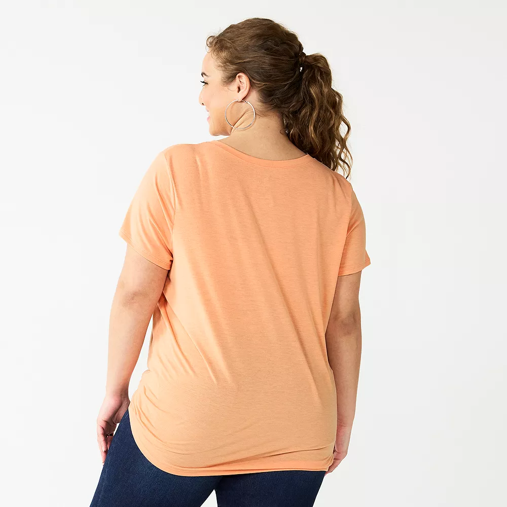 Juniors' Plus Size SO® Oversized Pocket Tee 14 Juniors' Plus Size SO® Oversized Pocket Tee - Image 12