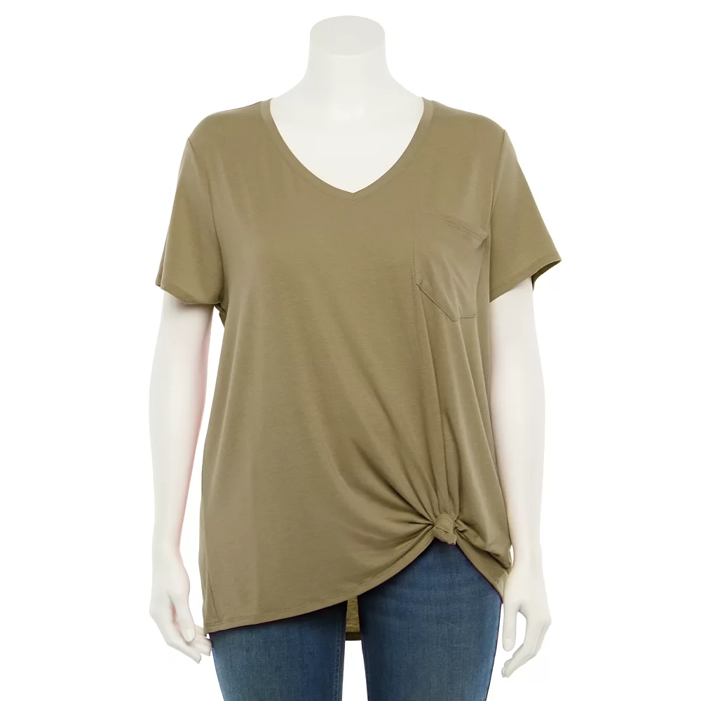 Juniors' Plus Size SO® Oversized Pocket Tee 8 Juniors' Plus Size SO® Oversized Pocket Tee - Image 6