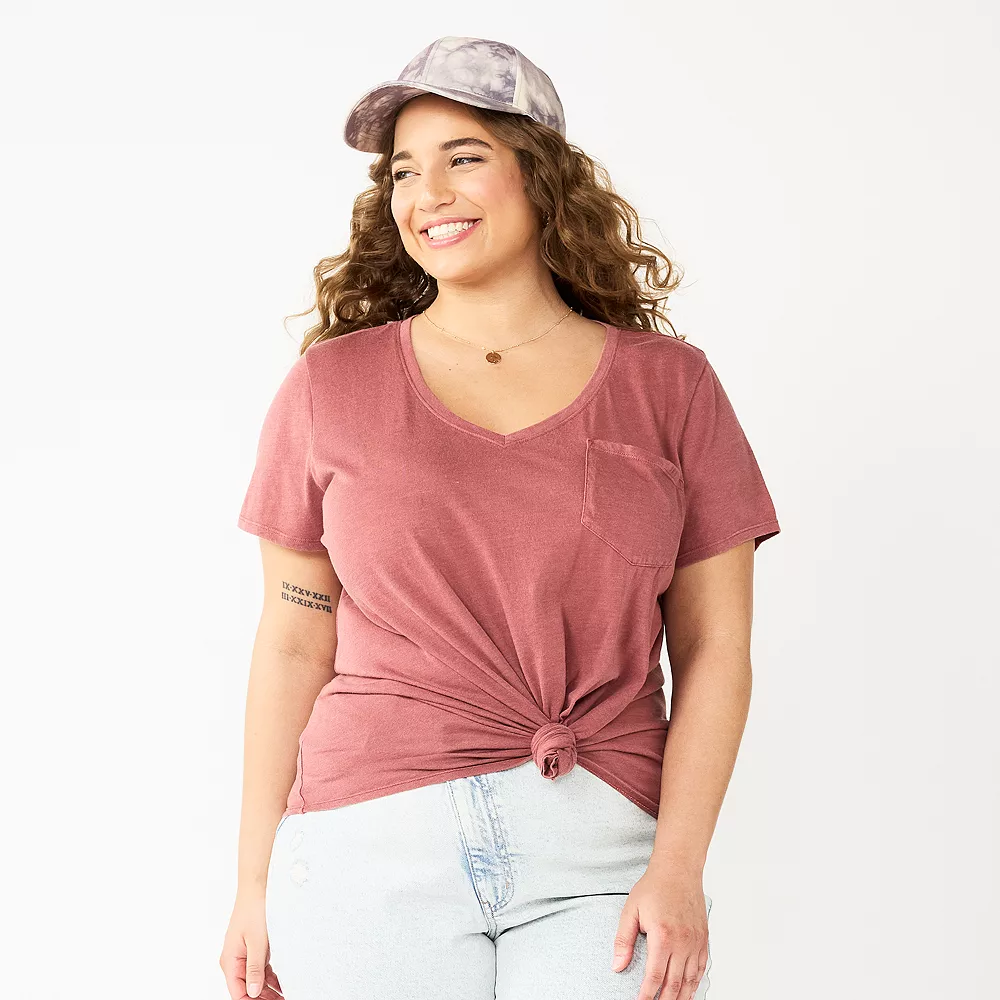 Juniors' Plus Size SO® Oversized Pocket Tee 11 Juniors' Plus Size SO® Oversized Pocket Tee - Image 9