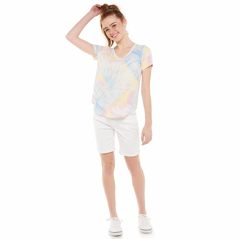 Juniors' SO® Favorite V-Neck Short Sleeve Tee 39 Juniors' SO® Favorite V-Neck Short Sleeve Tee - Image 38