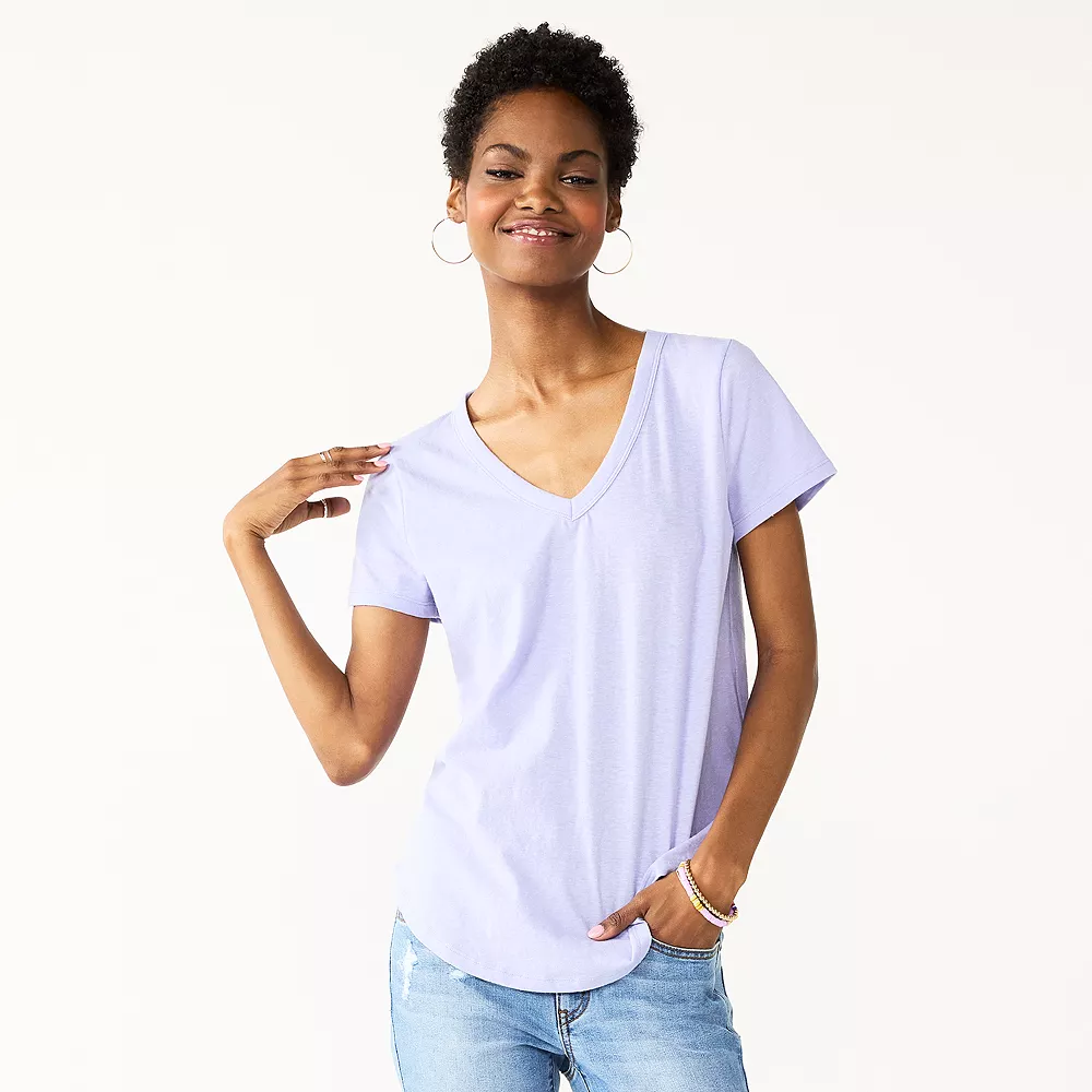 Juniors' SO® Favorite V-Neck Short Sleeve Tee 5 Juniors' SO® Favorite V-Neck Short Sleeve Tee - Image 4