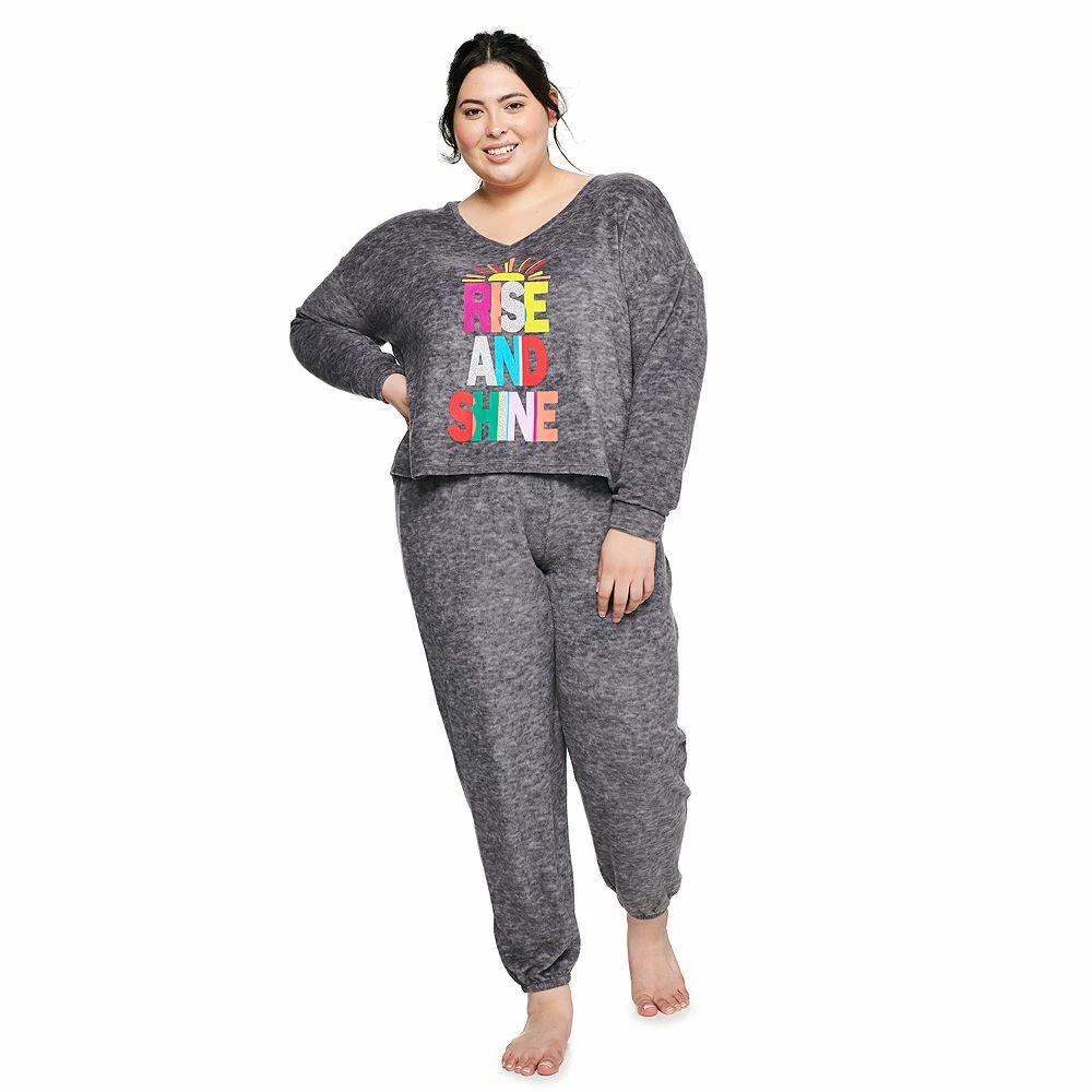 Juniors' Plus Size SO® Boxy Long Sleeve Pajama Top & Pajama Pants Set 6 Juniors' Plus Size SO® Boxy Long Sleeve Pajama Top & Pajama Pants Set - Image 4