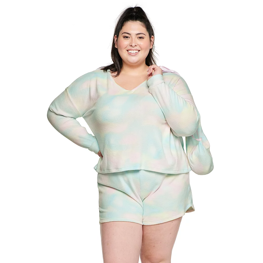 Juniors' Plus Size SO® Boxy Long Sleeve Pajama Top & Pajama Shorts Set 4 Juniors' Plus Size SO® Boxy Long Sleeve Pajama Top & Pajama Shorts Set - Image 2