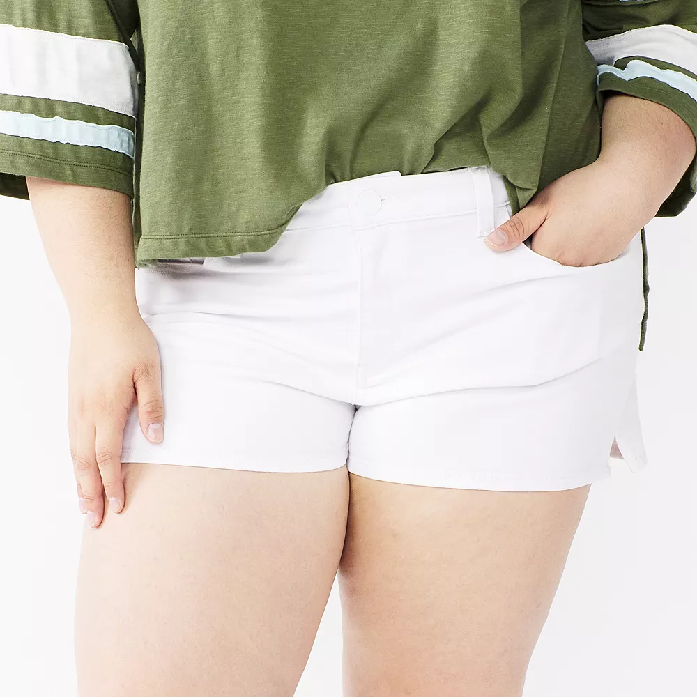 Juniors' Plus Size SO® Low-Rise Shortie Shorts 3 Juniors' Plus Size SO® Low-Rise Shortie Shorts