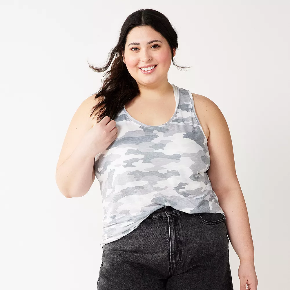 Juniors' Plus Size SO® Super High Rise '90s Boyfriend Shorts 3 Juniors' Plus Size SO® Super High Rise '90s Boyfriend Shorts