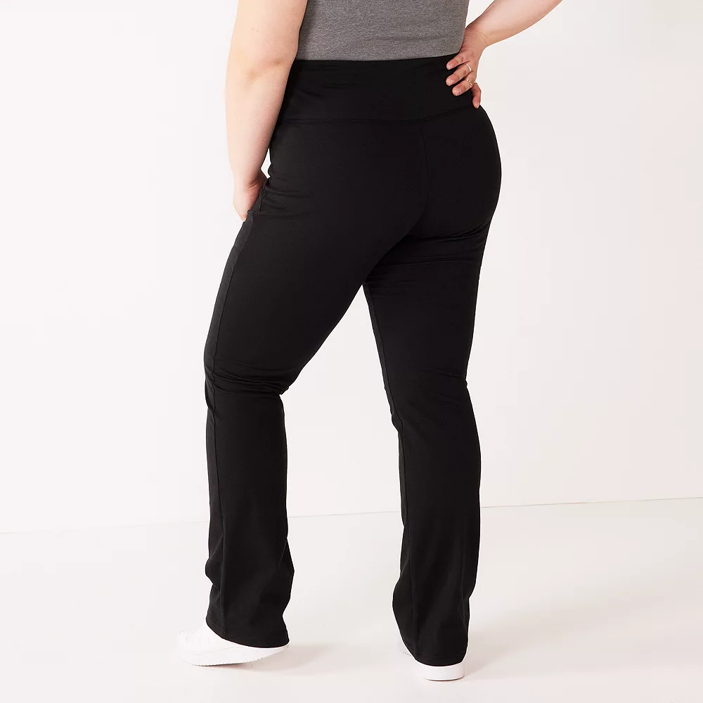 Juniors' Plus Size SO® Crossover Waistband Flare Leg Yoga Pants 4 Juniors' Plus Size SO® Crossover Waistband Flare Leg Yoga Pants - Image 2