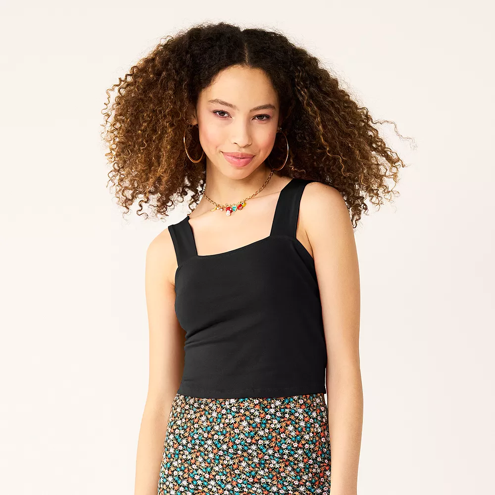 Juniors' SO® Squareneck Tank Top 4 Juniors' SO® Squareneck Tank Top - Image 2