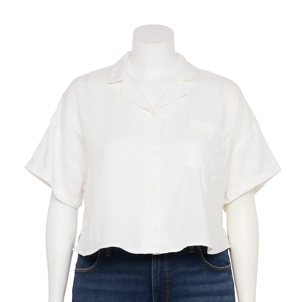Juniors' Plus Size SO® Cropped Button Down Shirt 3 Juniors' Plus Size SO® Cropped Button Down Shirt