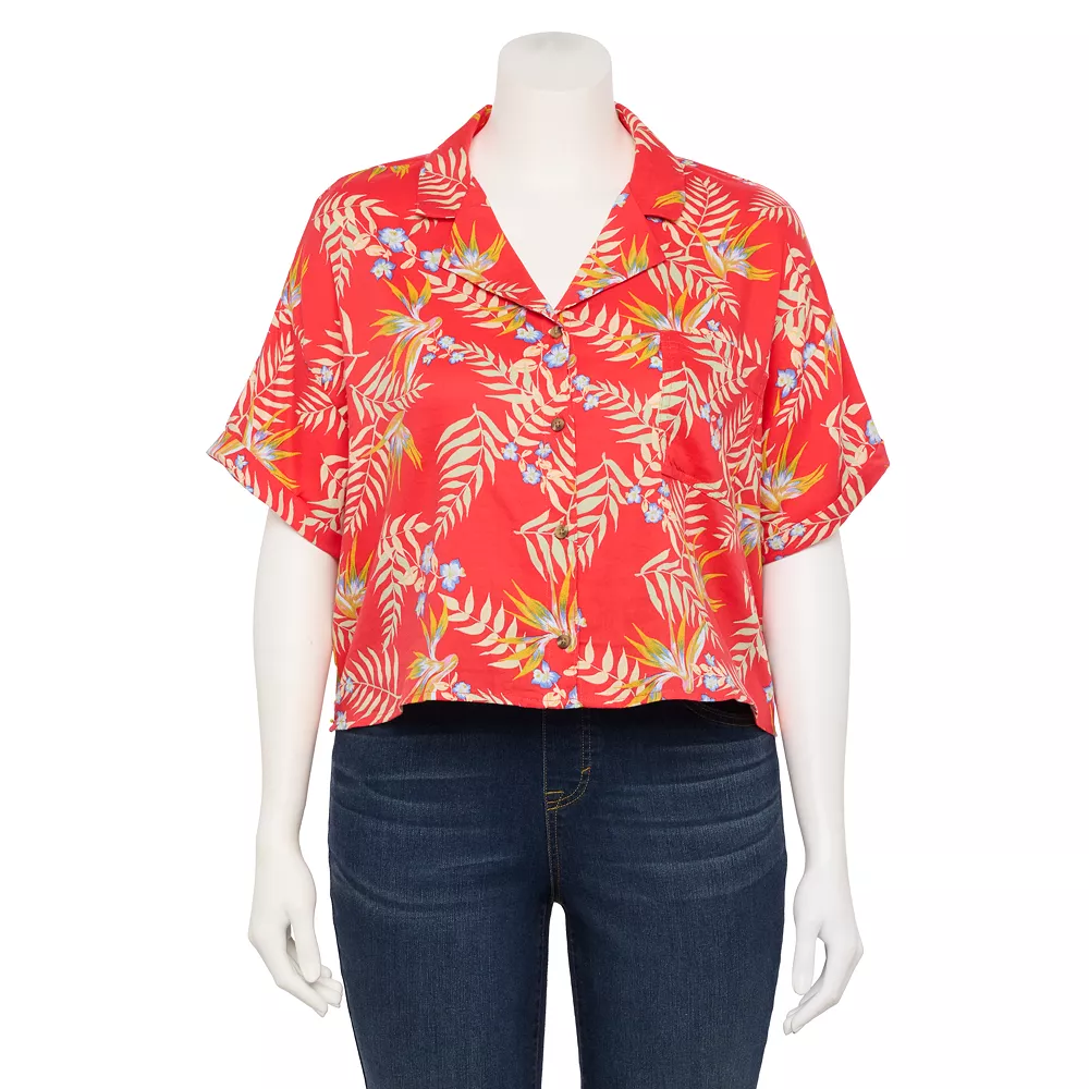 Juniors' Plus Size SO® Cropped Button Down Shirt 7 Juniors' Plus Size SO® Cropped Button Down Shirt - Image 5