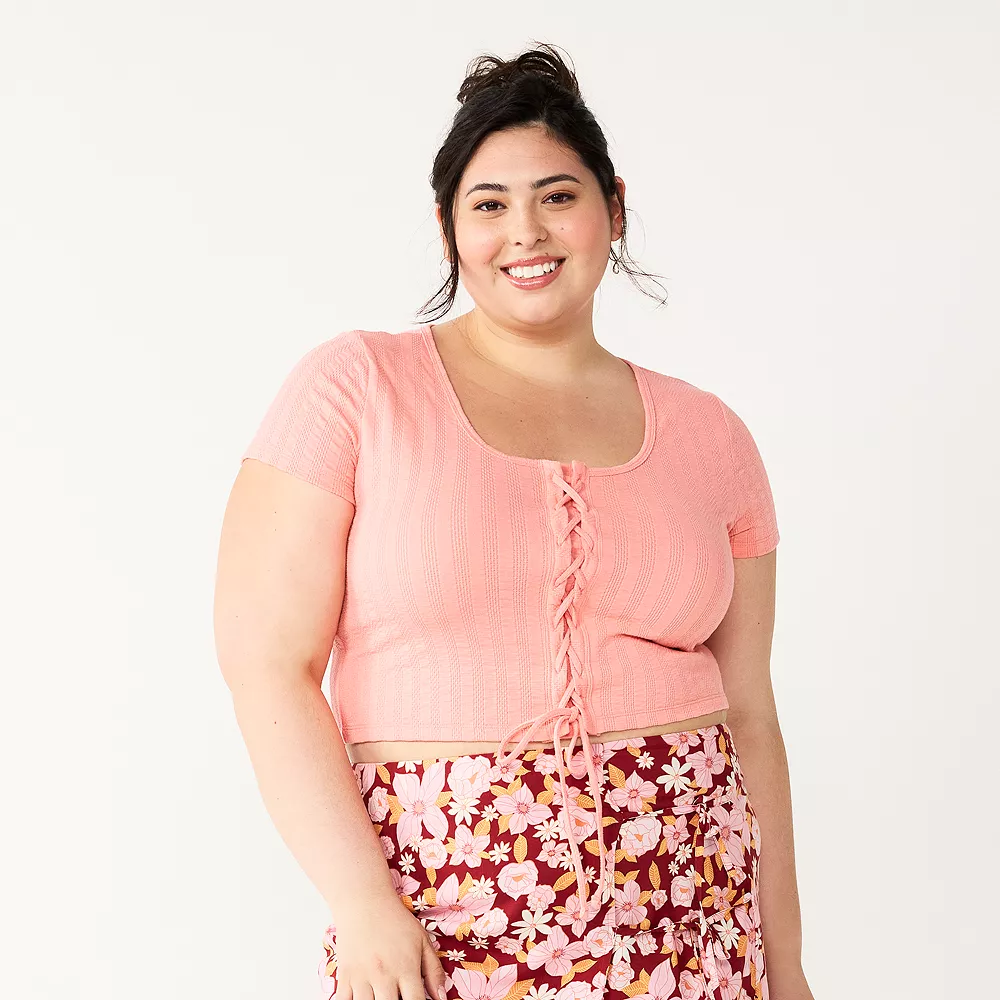 Juniors' Plus Size SO® Cropped Front Lace-Up Top 4 Juniors' Plus Size SO® Cropped Front Lace-Up Top - Image 2