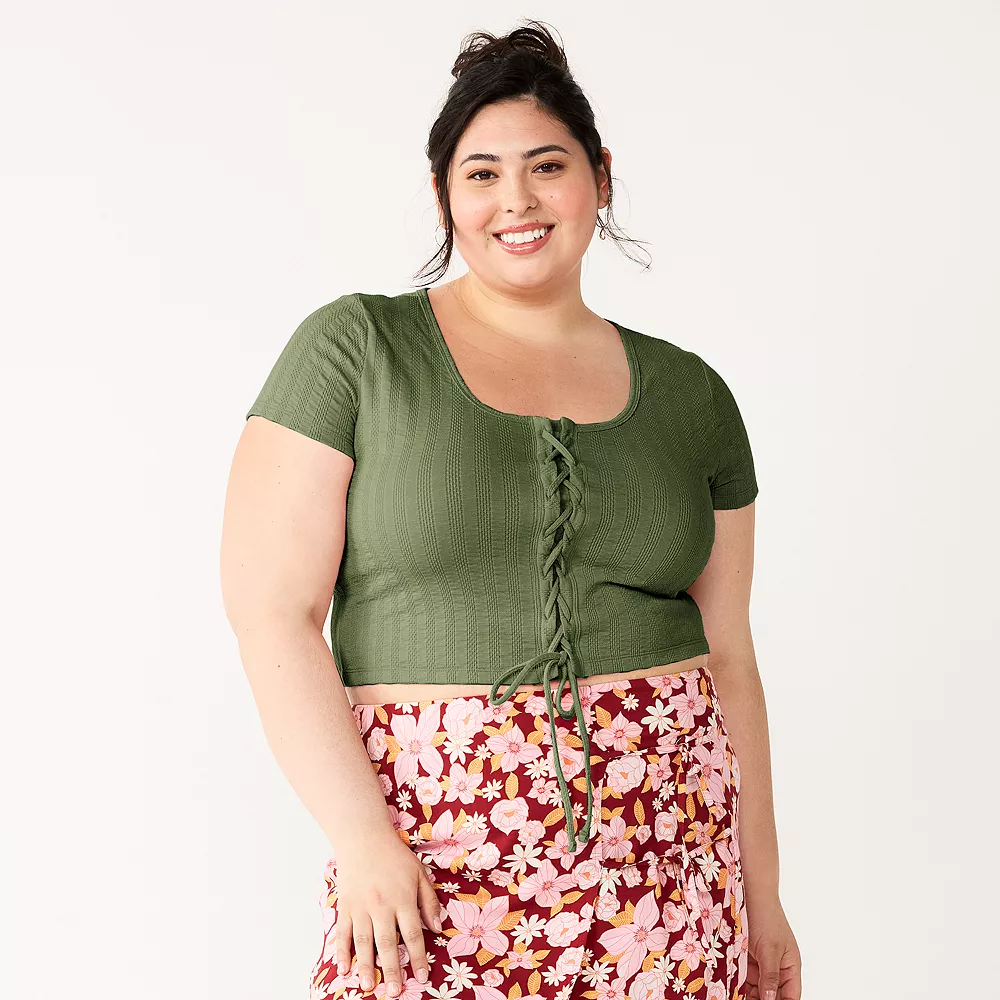 Juniors' Plus Size SO® Cropped Front Lace-Up Top 5 Juniors' Plus Size SO® Cropped Front Lace-Up Top - Image 3
