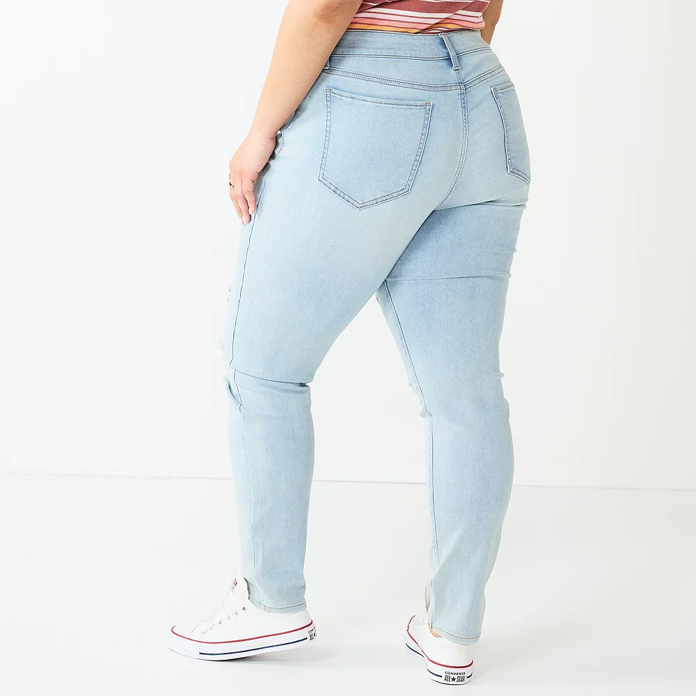 Juniors' Plus Size SO® Destructed High-Rise Skinny Jeans 4 Juniors' Plus Size SO® Destructed High-Rise Skinny Jeans - Image 2