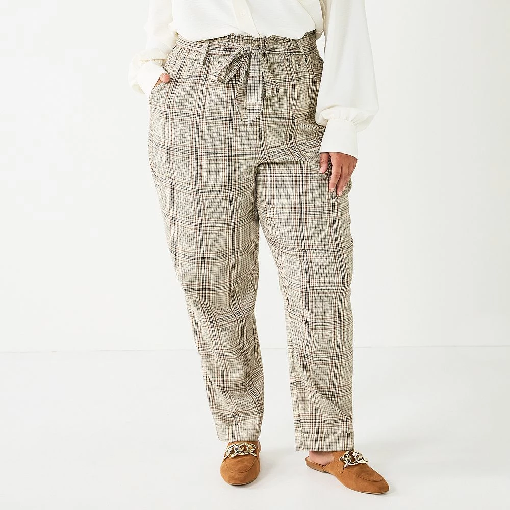 Juniors' Plus Size SO® High-Rise Paperbag Tapered Leg Pants 3 Juniors' Plus Size SO® High-Rise Paperbag Tapered Leg Pants