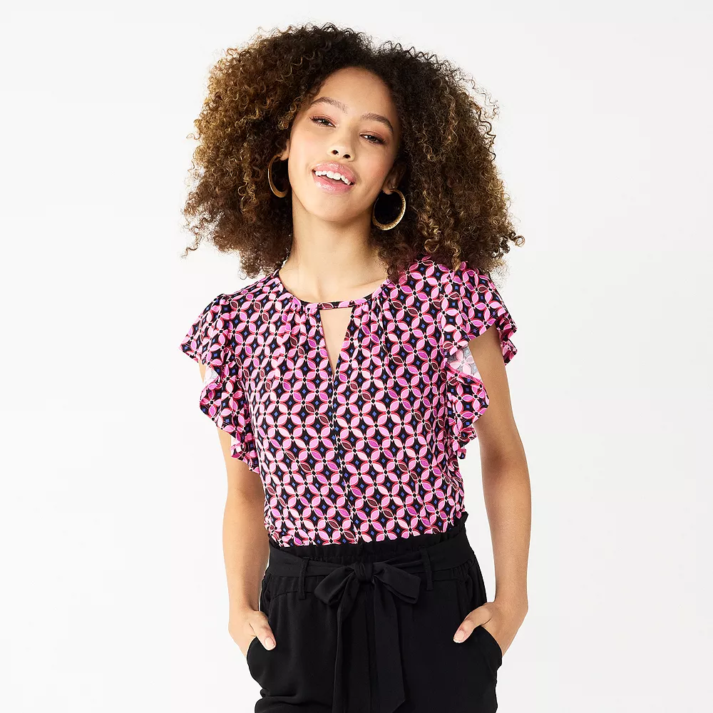 Juniors' SO® Keyhole Flutter Sleeve Top 8 Juniors' SO® Keyhole Flutter Sleeve Top - Image 6