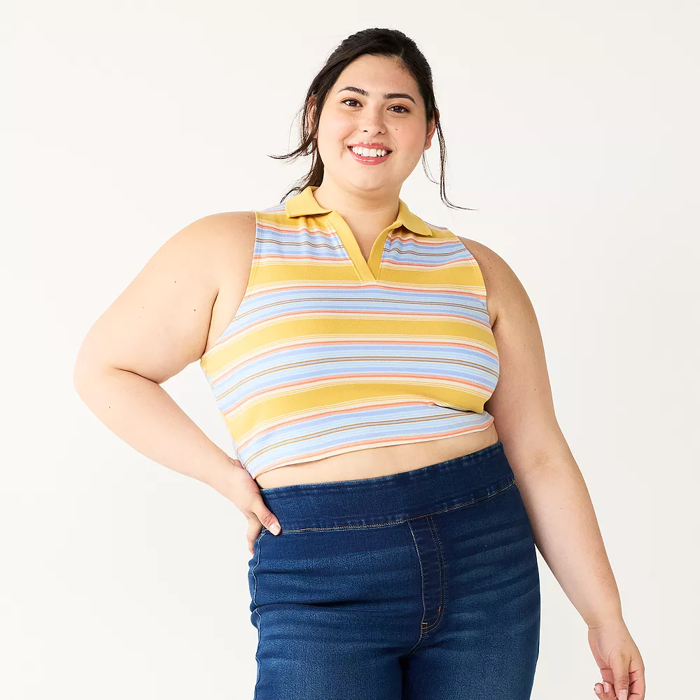 Juniors' Plus Size SO® Cropped Polo Tank 6 Juniors' Plus Size SO® Cropped Polo Tank - Image 4