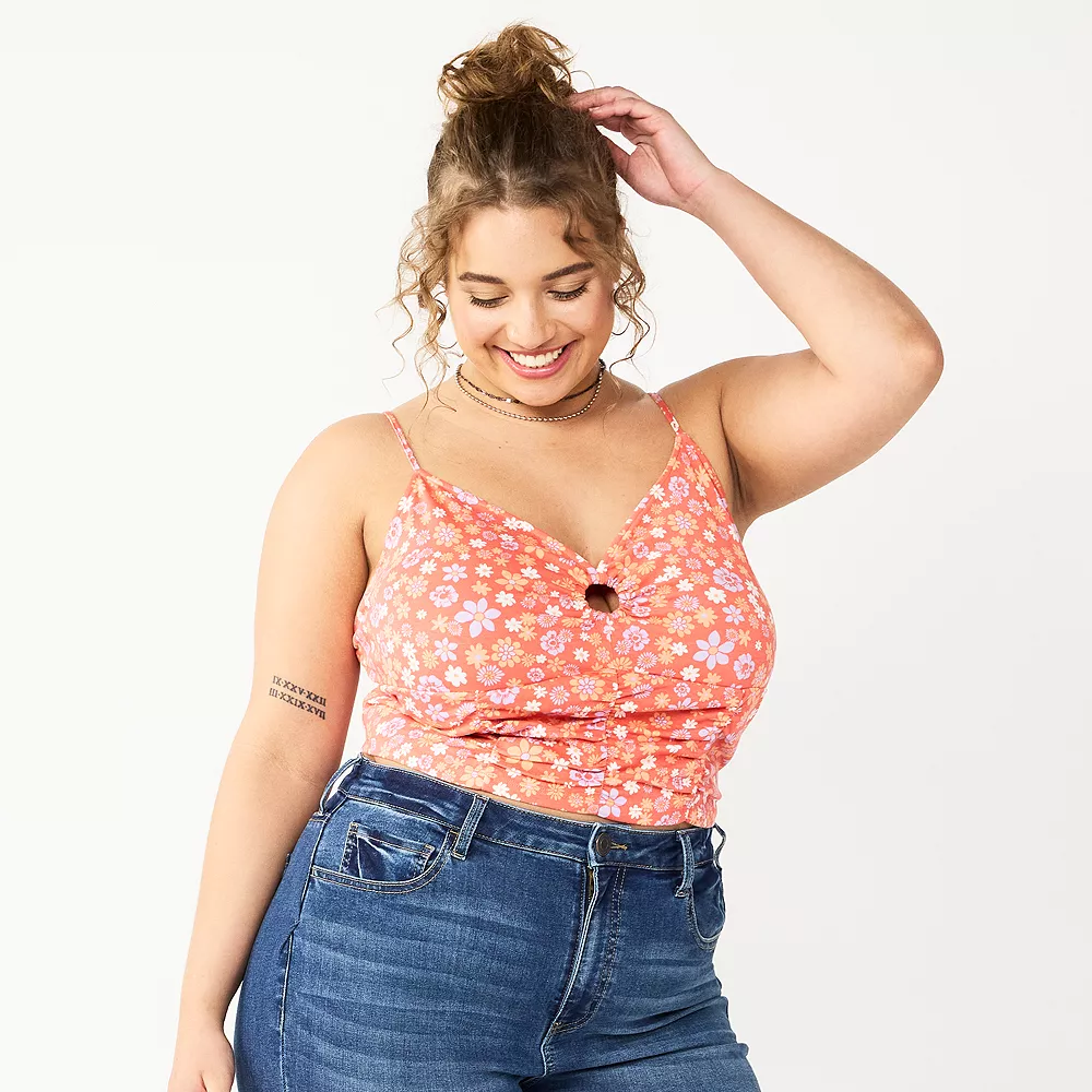 Juniors' Plus Size SO® Cropped Keyhole Tank 3 Juniors' Plus Size SO® Cropped Keyhole Tank