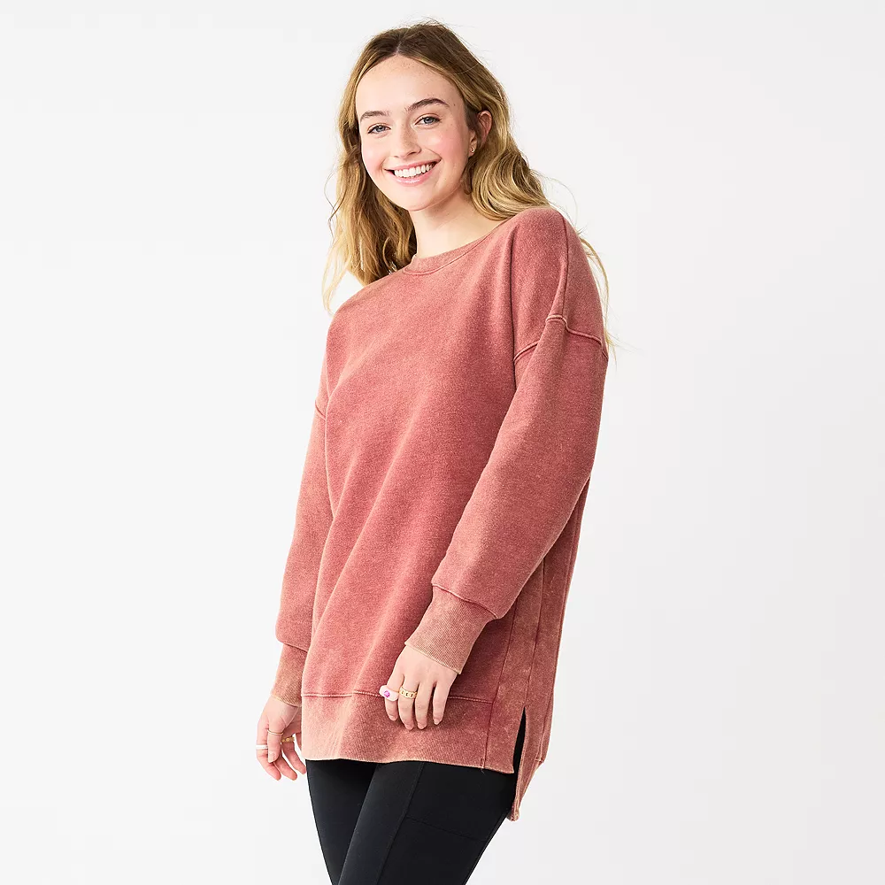 Juniors' SO® Oversized Weekend Tunic Pullover 5 Juniors' SO® Oversized Weekend Tunic Pullover - Image 3