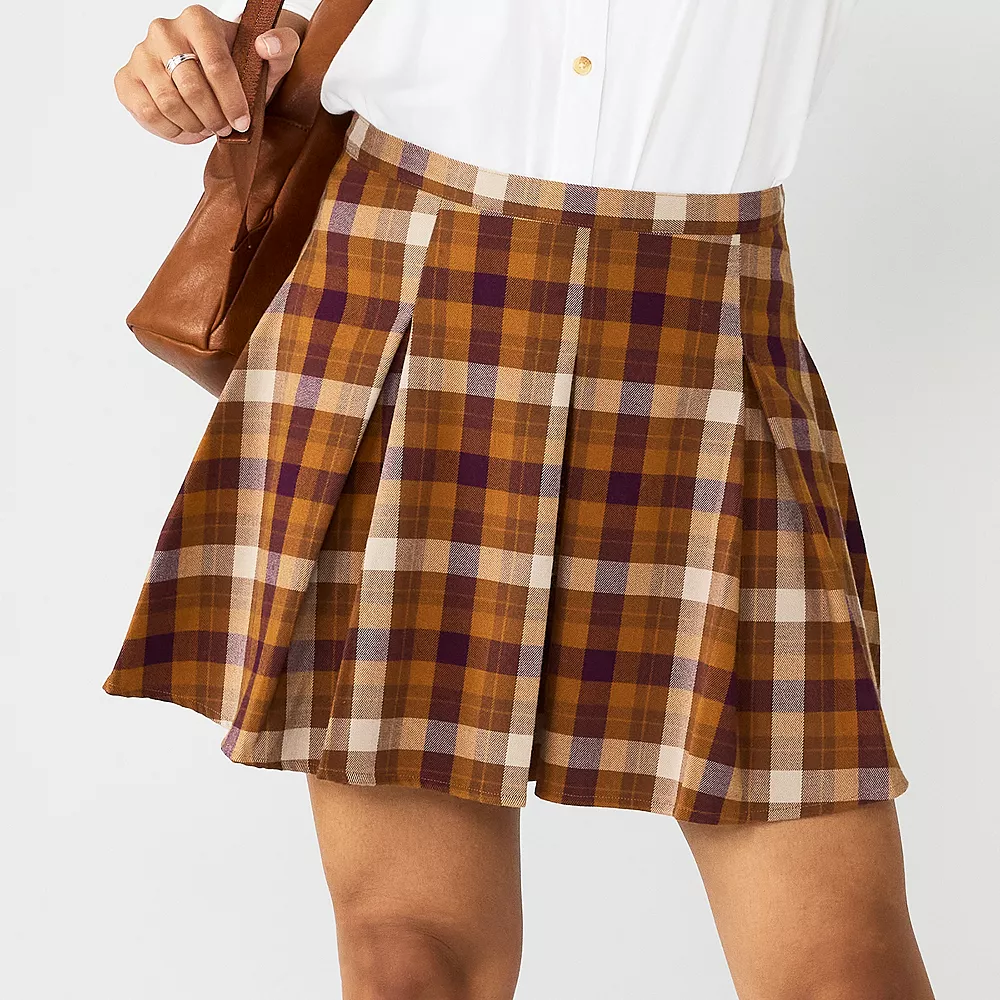 Juniors' SO® Pleated High-Rise Mini Skirt 15 Juniors' SO® Pleated High-Rise Mini Skirt - Image 13