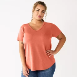 Juniors' Plus Size SO® Short Sleeve V-Neck Core Tee